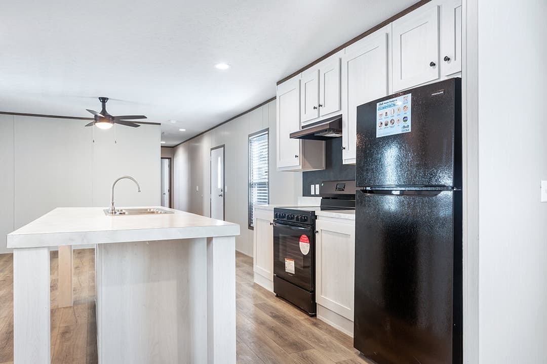 Select 16723b kitchen home features