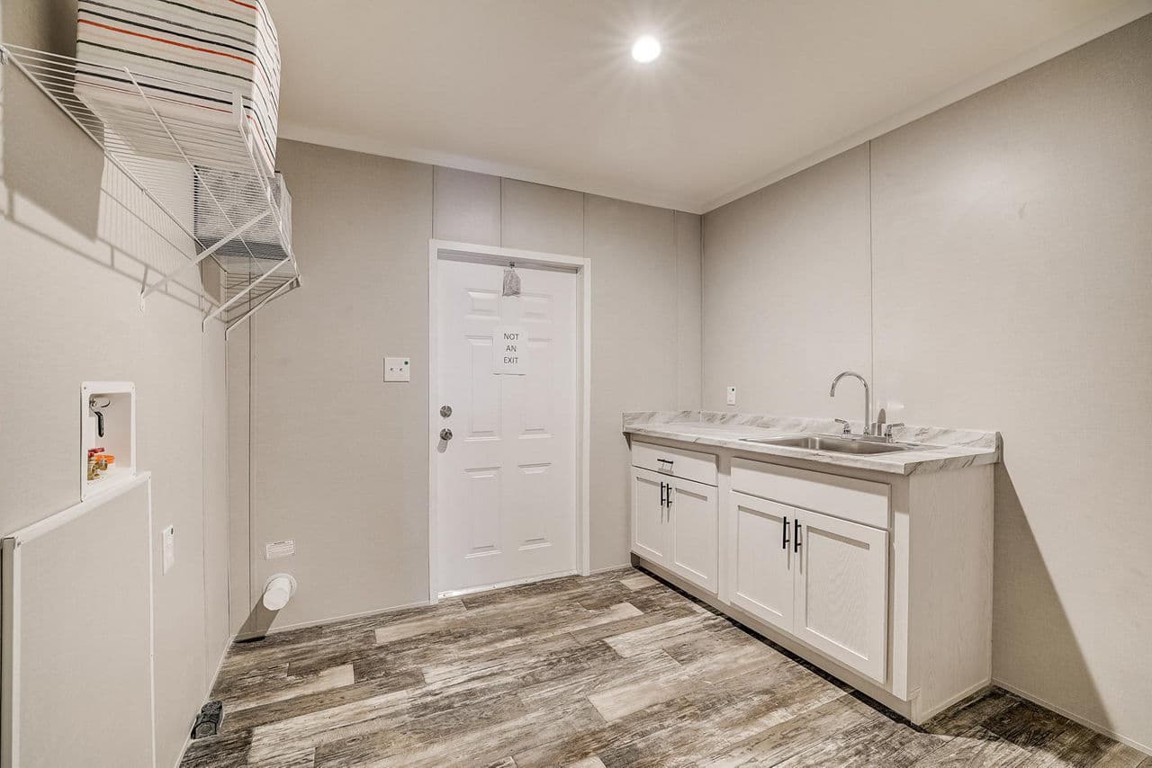 The desire interior home features