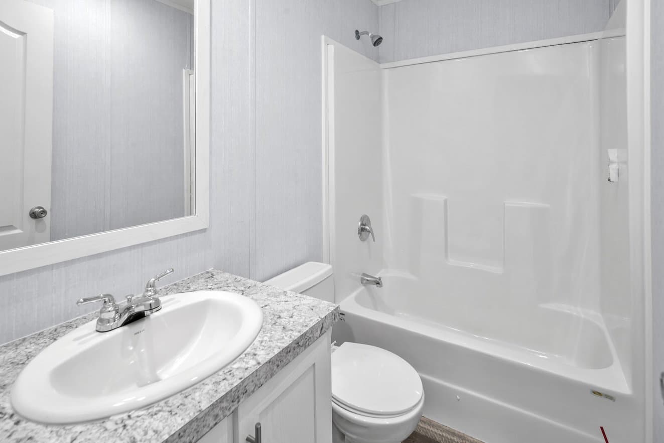 Alamo lite 16763s bathroom home features