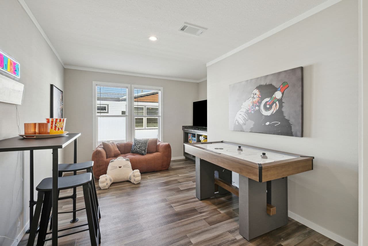 Sazerac interior home features