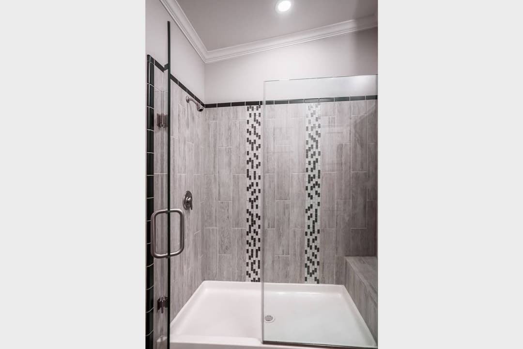Innovation 3268r bathroom home features