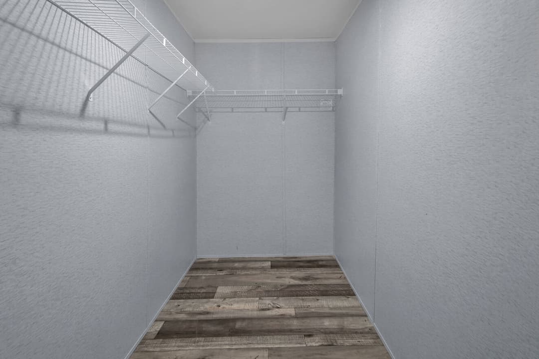 Valu premier 32643g interior home features